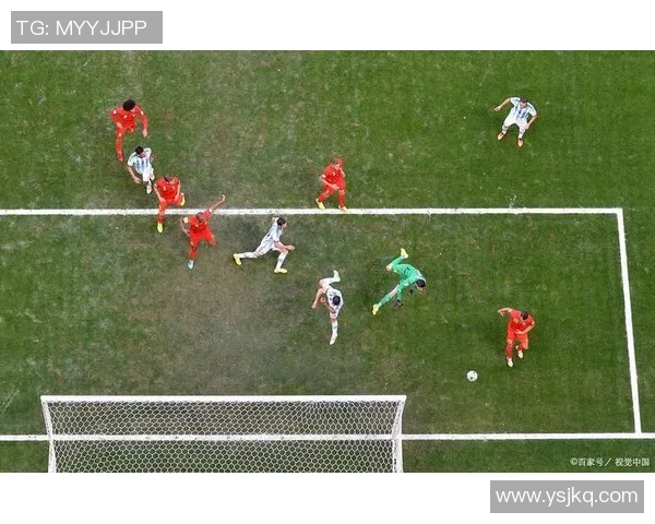 广州足球队区域防守战术解析及其在比赛中的应用与成效分析